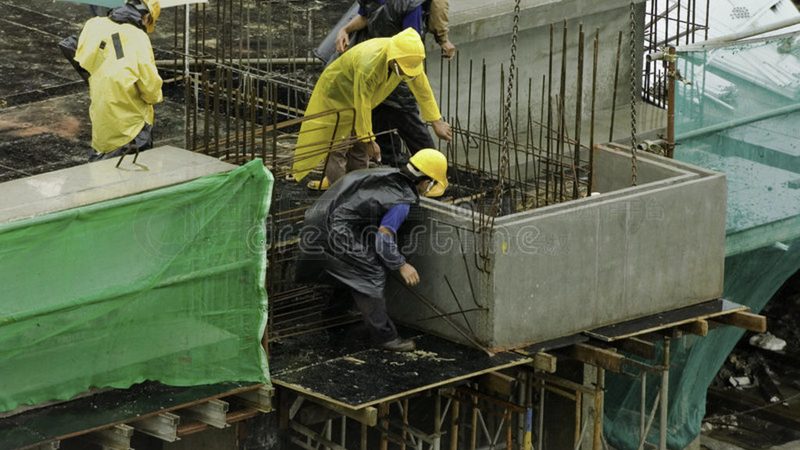 工程承包管理模式选择：关键因素与决策要点**